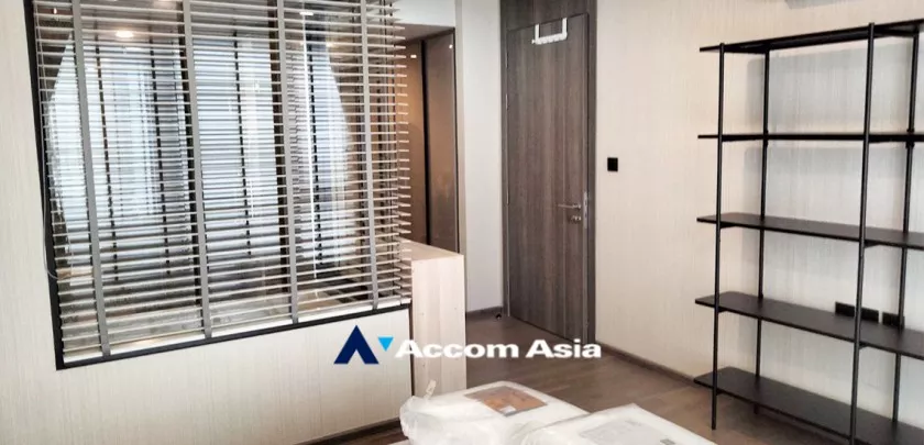 10  2 br Condominium For Rent in Ploenchit ,Bangkok BTS Ratchadamri - MRT Silom at KLASS Sarasin Rajdamri AA32639