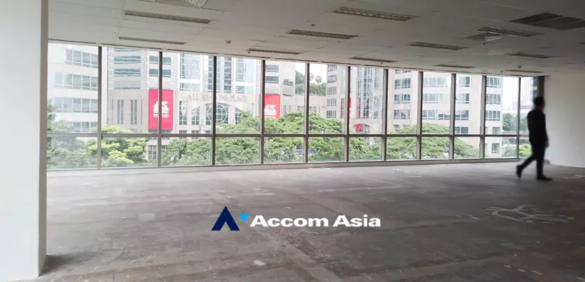 unit Office space For Rent in Ploenchit, Bangkok  near BTS Ploenchit (AA32640)