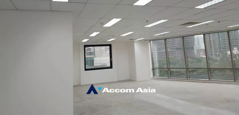 5  Office Space For Rent in Ploenchit ,Bangkok BTS Ploenchit at 208 Wireless Road Building AA32642