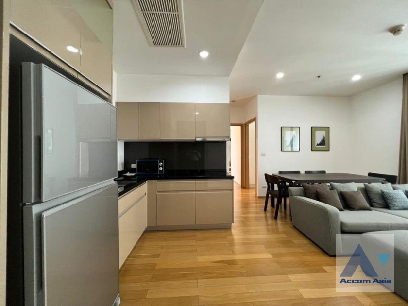 unit 2 Bedrooms  Condominium For Rent in Sukhumvit, Bangkok  near BTS Phrom Phong (AA32643)