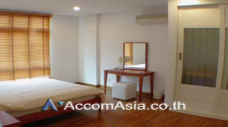 10  1 br Condominium For Sale in Sathorn ,Bangkok MRT Lumphini at Baan Siri Yenakat 24683