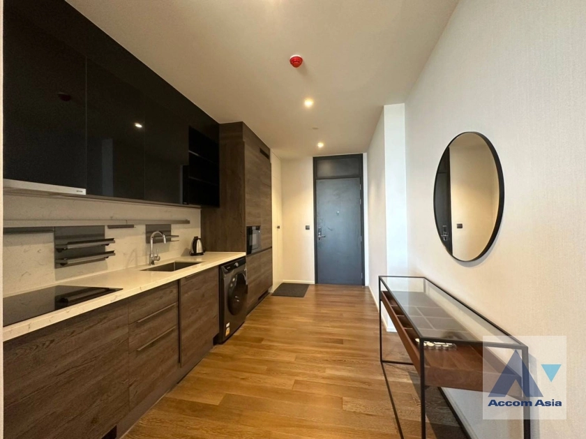 15  2 br Condominium For Rent in Ploenchit ,Bangkok BTS Ploenchit at MUNIQ Langsuan AA32647