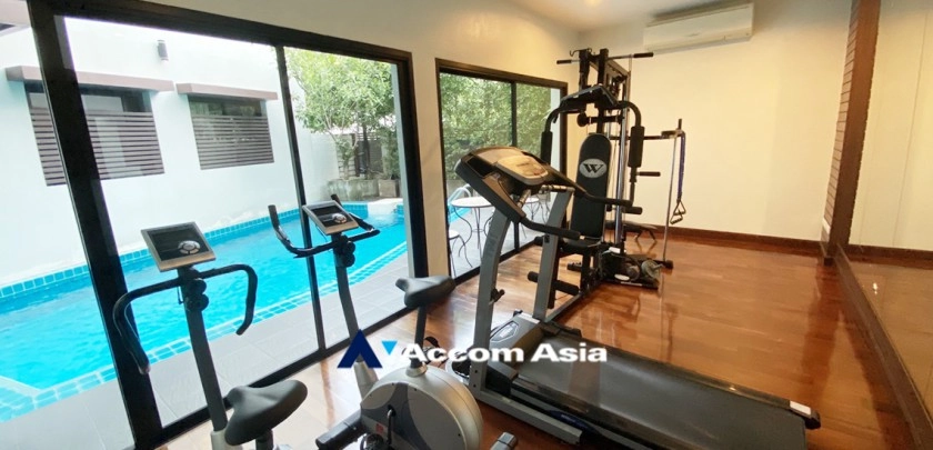 9  12 br Building For Sale in Sukhumvit ,Bangkok BTS Phrom Phong AA32653