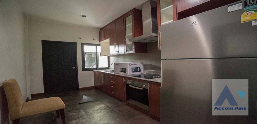 14  12 br Building For Sale in Sukhumvit ,Bangkok BTS Phrom Phong AA32653