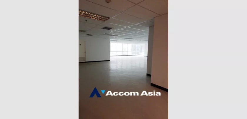 unit Office space For Rent in Pattanakarn, Bangkok  near ARL Ramkhamhaeng (AA32659)