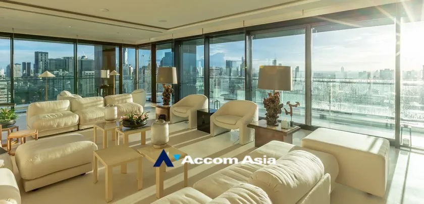 6  4 br Condominium for rent and sale in Ploenchit ,Bangkok BTS Ratchadamri at The Residences at The St. Regis Bangkok AA32669