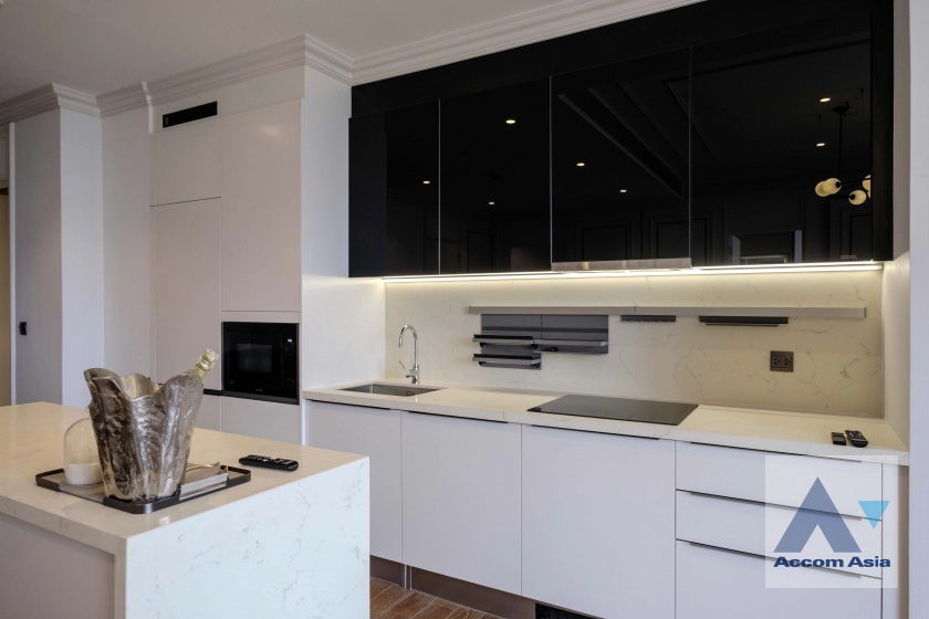 5  3 br Condominium for rent and sale in Ploenchit ,Bangkok BTS Ploenchit at MUNIQ Langsuan AA32672