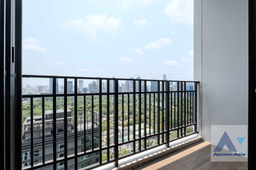 6  3 br Condominium for rent and sale in Ploenchit ,Bangkok BTS Ploenchit at MUNIQ Langsuan AA32672