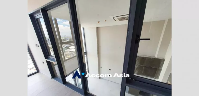 5  1 br Condominium For Sale in Ploenchit ,Bangkok BTS National Stadium at Cooper Siam condominium AA32678