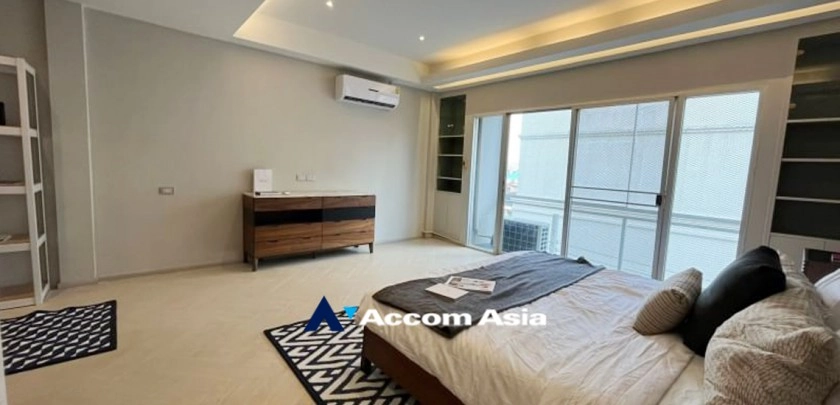 9  3 br Townhouse for rent and sale in Sukhumvit ,Bangkok BTS Punnawithi AA32680
