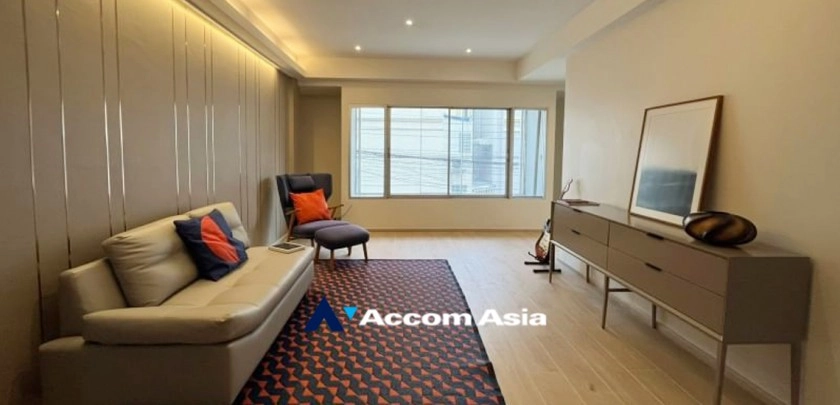6  3 br Townhouse for rent and sale in Sukhumvit ,Bangkok BTS Punnawithi AA32680