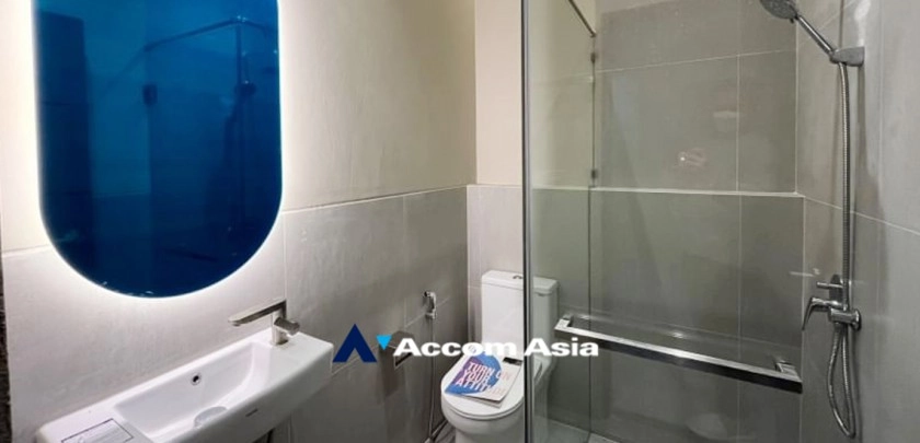 12  3 br Townhouse for rent and sale in Sukhumvit ,Bangkok BTS Punnawithi AA32680