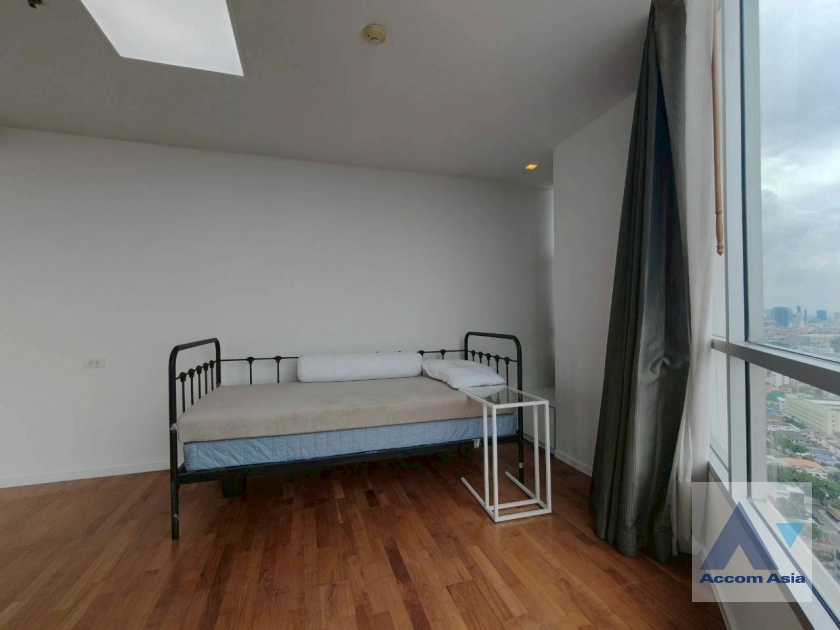 21  3 br Condominium for rent and sale in Sathorn ,Bangkok BTS Chong Nonsi - BRT Arkhan Songkhro at Sathorn Heritage AA32682