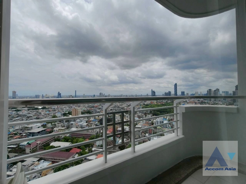32  3 br Condominium for rent and sale in Sathorn ,Bangkok BTS Chong Nonsi - BRT Arkhan Songkhro at Sathorn Heritage AA32682