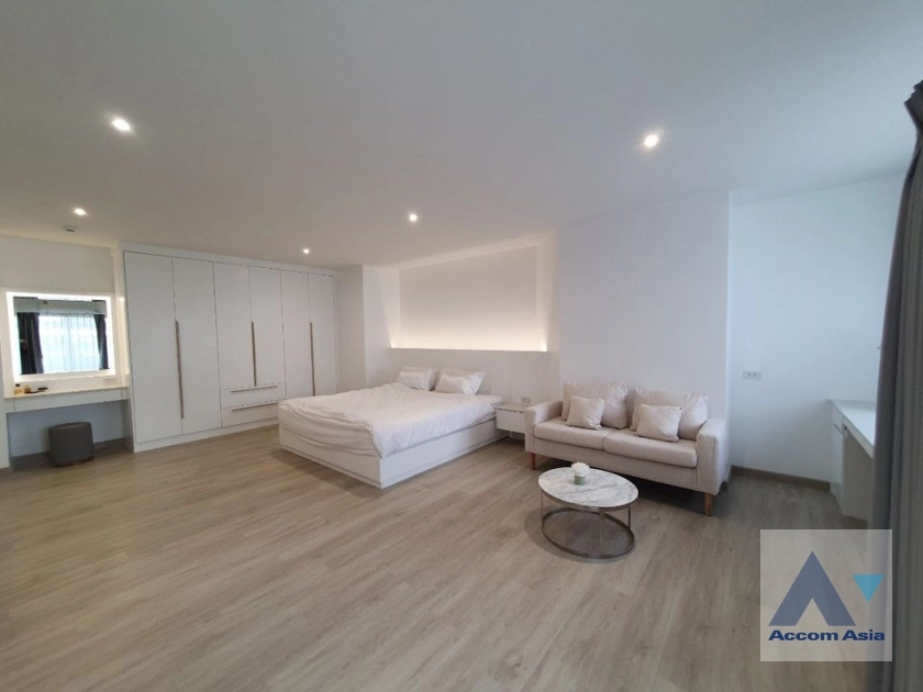 10  2 br Condominium for rent and sale in Silom ,Bangkok BTS Sala Daeng - MRT Silom at Silom Condominium AA32688
