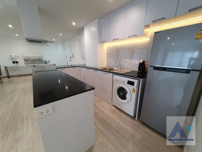 8  2 br Condominium for rent and sale in Silom ,Bangkok BTS Sala Daeng - MRT Silom at Silom Condominium AA32688