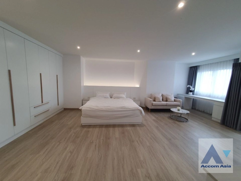 9  2 br Condominium for rent and sale in Silom ,Bangkok BTS Sala Daeng - MRT Silom at Silom Condominium AA32688