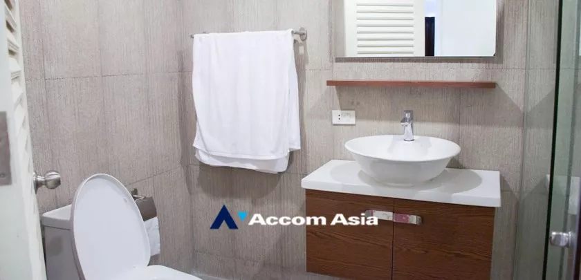 11  2 br Condominium for rent and sale in Silom ,Bangkok BTS Sala Daeng - MRT Silom at Silom Condominium AA32689
