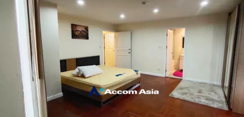 10  2 br Condominium for rent and sale in Silom ,Bangkok BTS Sala Daeng - MRT Silom at Silom Condominium AA32689