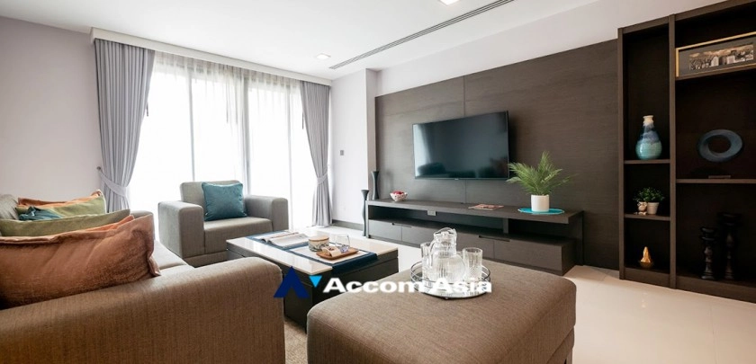 unit 2 Bedrooms  Apartment For Rent in Sukhumvit, Bangkok  near BTS Asok - MRT Sukhumvit (AA32695)