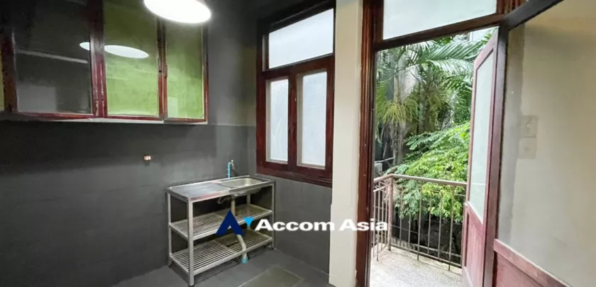12  2 br Townhouse For Rent in Sukhumvit ,Bangkok BTS Phra khanong at Greenery House AA32699