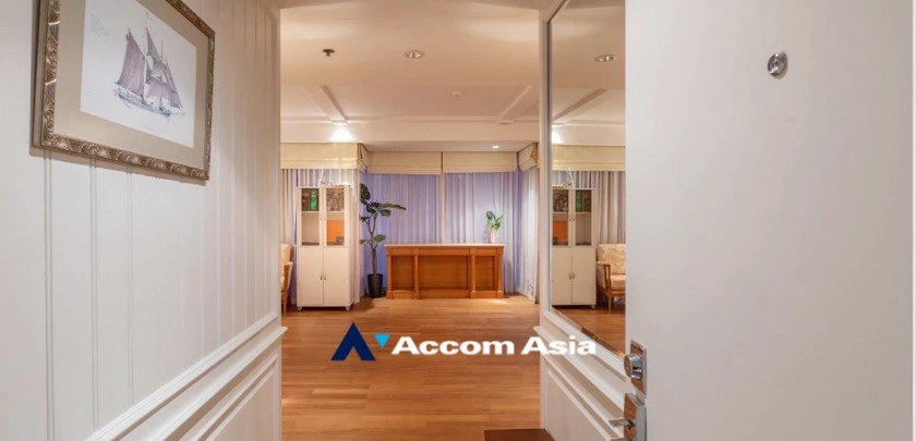 4  2 br Condominium for rent and sale in Ploenchit ,Bangkok BTS Chitlom at Langsuan Ville AA32702