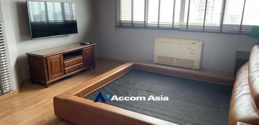 27  3 br Condominium For Sale in Sukhumvit ,Bangkok BTS Ekkamai at Tai Ping Tower AA32703