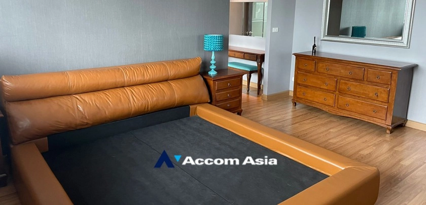 22  3 br Condominium For Sale in Sukhumvit ,Bangkok BTS Ekkamai at Tai Ping Tower AA32703