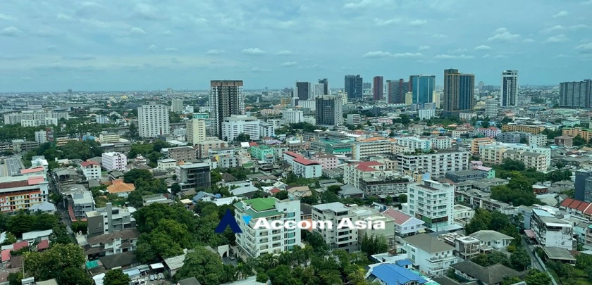 32  3 br Condominium For Sale in Sukhumvit ,Bangkok BTS Ekkamai at Tai Ping Tower AA32703