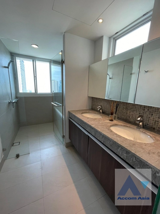 30  3 br Condominium For Sale in Sukhumvit ,Bangkok BTS Ekkamai at Tai Ping Tower AA32703