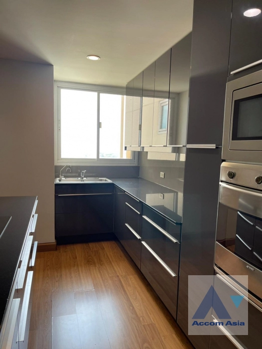 16  3 br Condominium For Sale in Sukhumvit ,Bangkok BTS Ekkamai at Tai Ping Tower AA32703