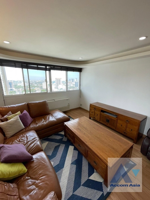 unitDuplex Condo |  3 Bedrooms  Condominium For Sale in Sukhumvit, Bangkok  near BTS Ekkamai (AA32703)