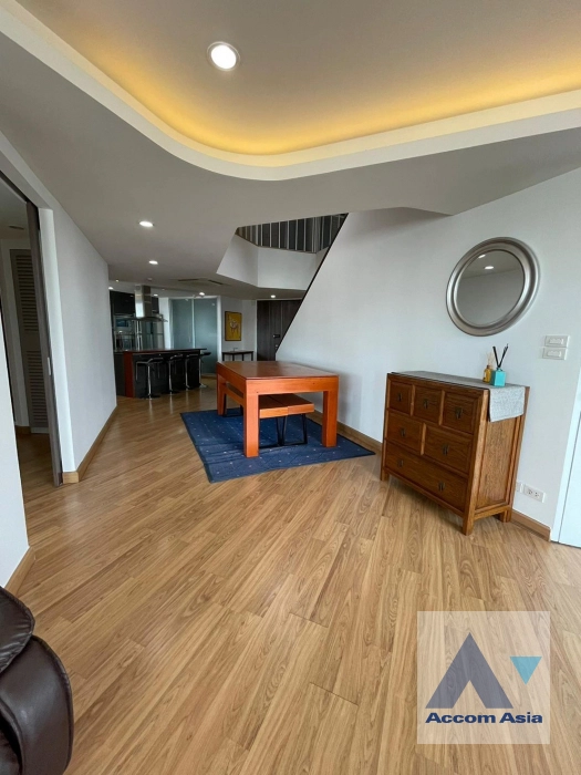 13  3 br Condominium For Sale in Sukhumvit ,Bangkok BTS Ekkamai at Tai Ping Tower AA32703