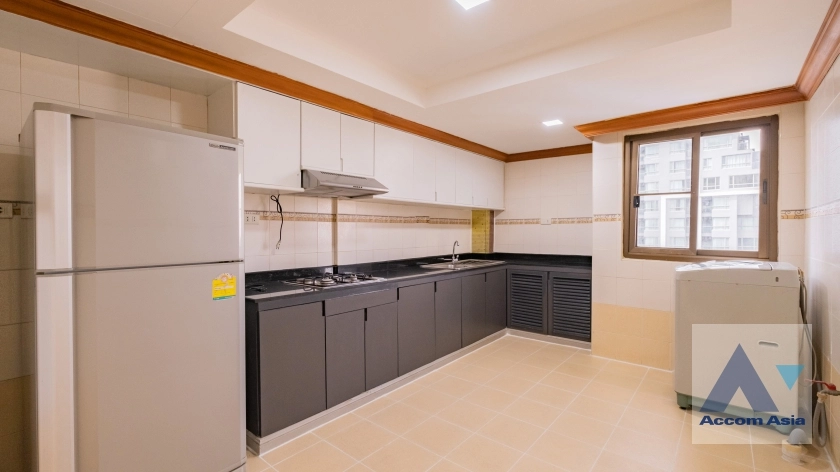 6  3 br Apartment For Rent in Sukhumvit ,Bangkok BTS Phrom Phong at Fully furnished Apartment near Samitivej Hospital 550m AA32710