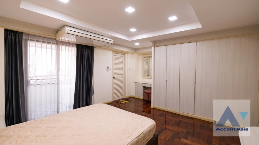 10  3 br Apartment For Rent in Sukhumvit ,Bangkok BTS Phrom Phong at Fully furnished Apartment near Samitivej Hospital 550m AA32710