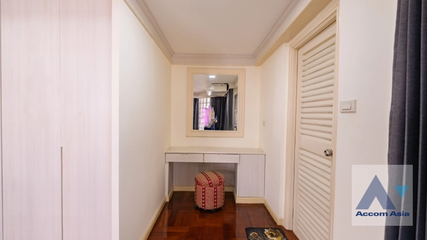 15  3 br Apartment For Rent in Sukhumvit ,Bangkok BTS Phrom Phong at Fully furnished Apartment near Samitivej Hospital 550m AA32710