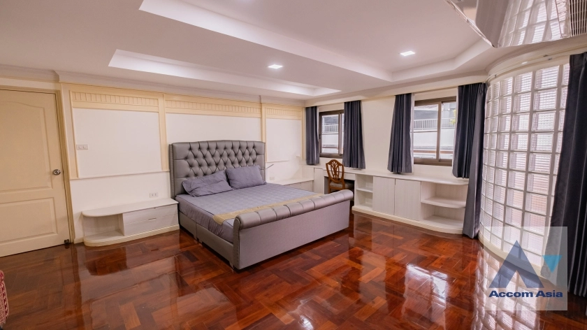 22  3 br Apartment For Rent in Sukhumvit ,Bangkok BTS Phrom Phong at Fully furnished Apartment near Samitivej Hospital 550m AA32710