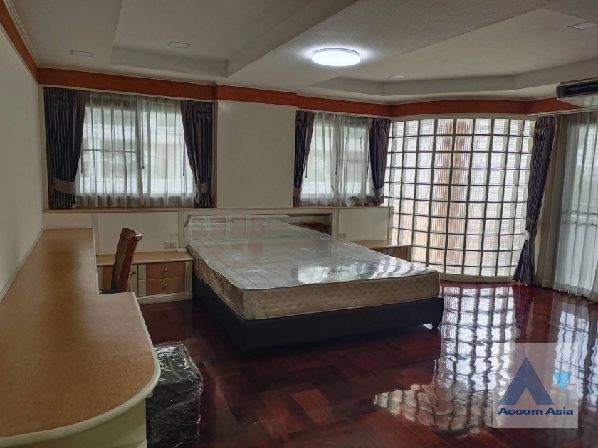 8  3 br Apartment For Rent in Sukhumvit ,Bangkok BTS Phrom Phong at Fully furnished Apartment near Samitivej Hospital 550m AA32712