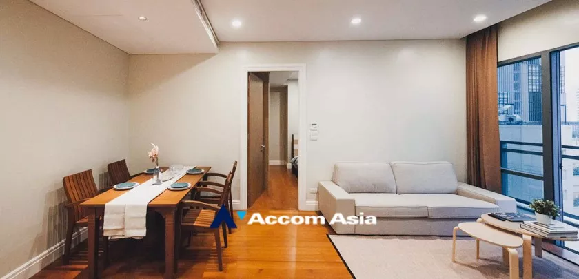 unit 2 Bedrooms  Condominium For Rent in Sukhumvit, Bangkok  near BTS Phrom Phong (AA32714)
