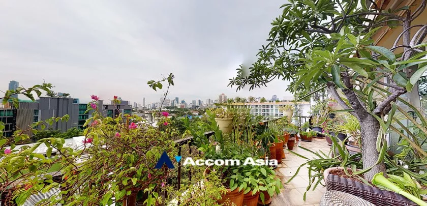 21  4 br Condominium For Rent in sukhumvit ,Bangkok BTS Phrom Phong AA32717