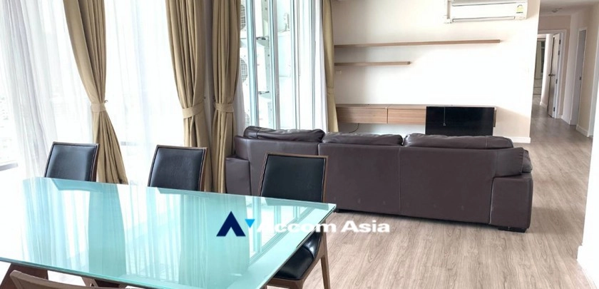  1  4 br Condominium For Rent in Ploenchit ,Bangkok BTS Sala Daeng - MRT Sam Yan at Chamchuri Square Residence AA32719