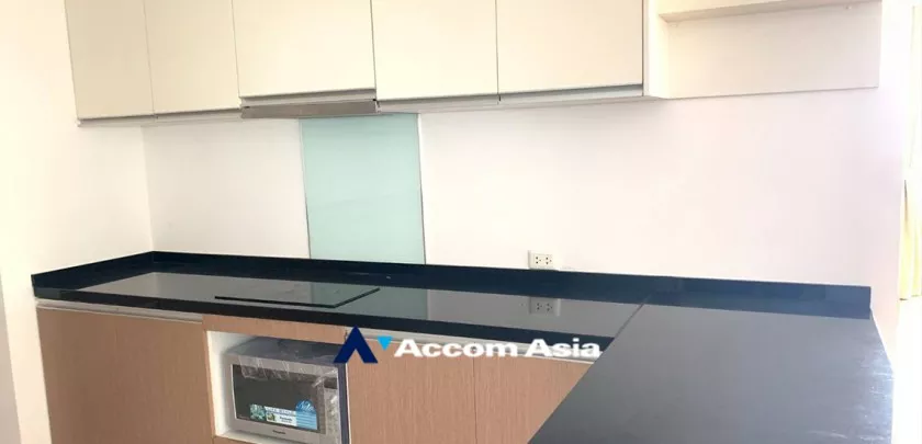 4  3 br Condominium For Rent in Ploenchit ,Bangkok BTS Sala Daeng - MRT Sam Yan at Chamchuri Square Residence AA32720