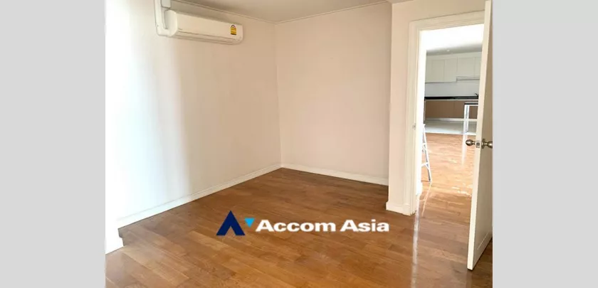 5  3 br Condominium For Rent in Ploenchit ,Bangkok BTS Sala Daeng - MRT Sam Yan at Chamchuri Square Residence AA32720