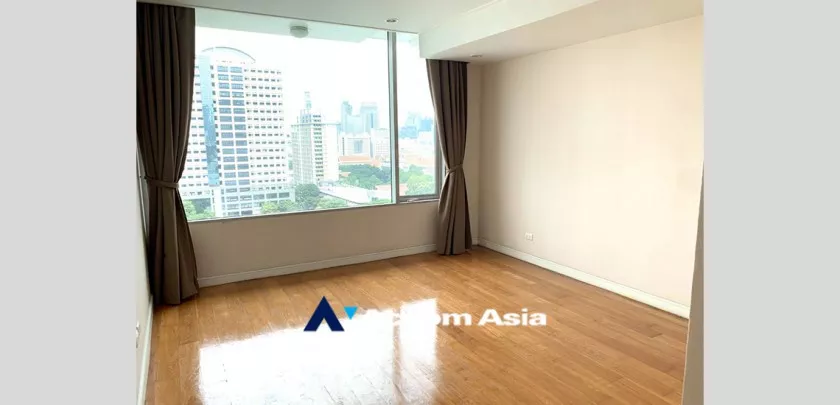  1  3 br Condominium For Rent in Ploenchit ,Bangkok BTS Sala Daeng - MRT Sam Yan at Chamchuri Square Residence AA32720