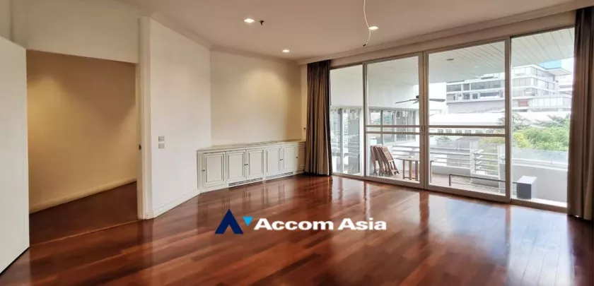 5  4 br Apartment For Rent in Sathorn ,Bangkok BTS Chong Nonsi at The Contemporary Living AA32721