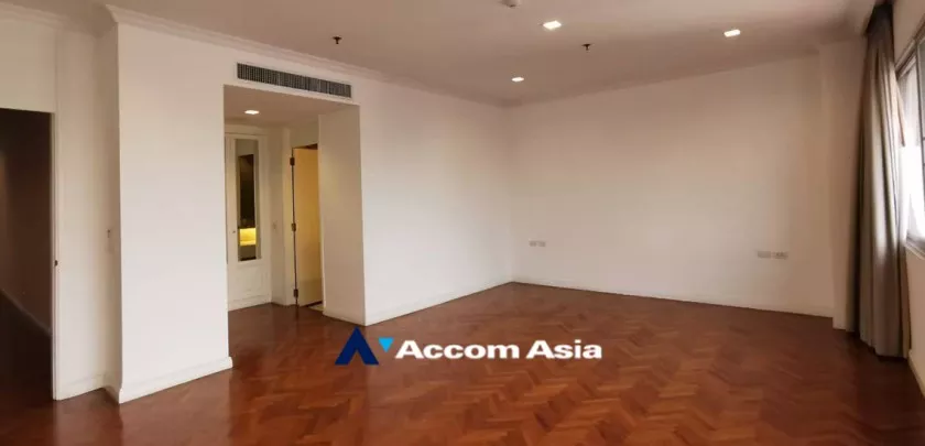 15  4 br Apartment For Rent in Sathorn ,Bangkok BTS Chong Nonsi at The Contemporary Living AA32721