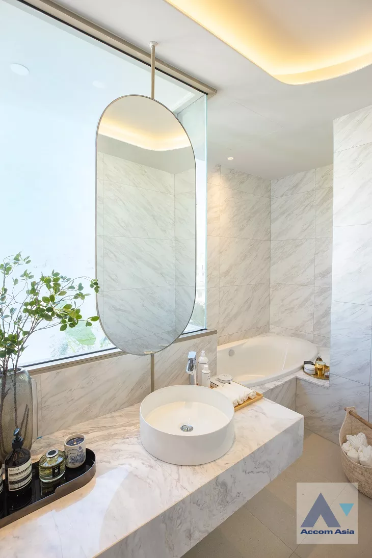 11  3 br House For Sale in Ratchadaphisek ,Bangkok ARL Ratchaprarop at Luka Residence Ekamai AA32727