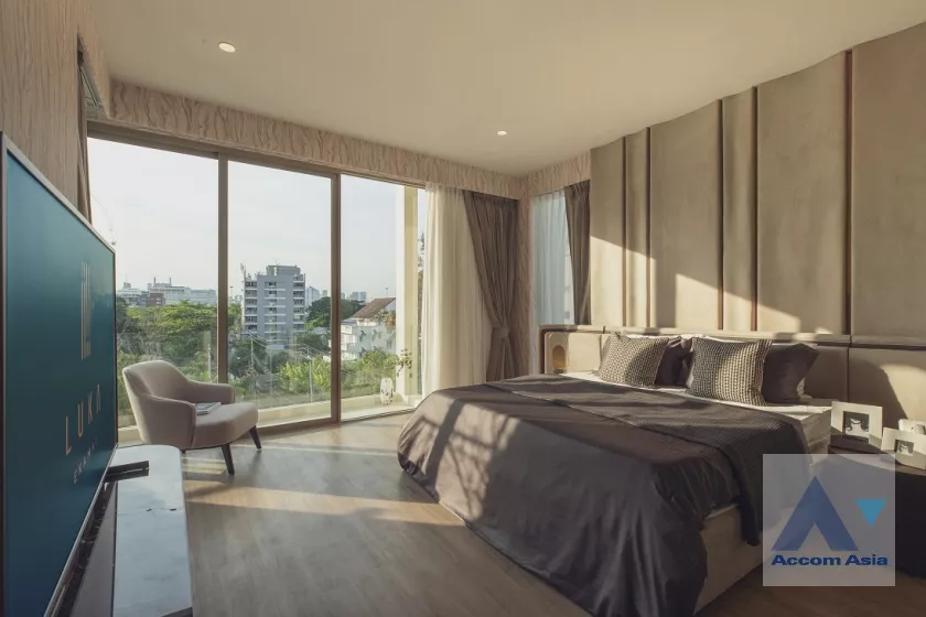 12  3 br House For Sale in Ratchadaphisek ,Bangkok ARL Ratchaprarop at Luka Residence Ekamai AA32727