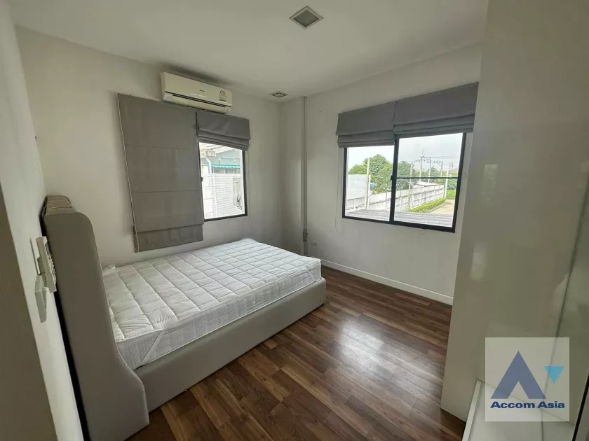 11  4 br House for rent and sale in Ratchadaphisek ,Bangkok ARL Hua Mak at House AA32731