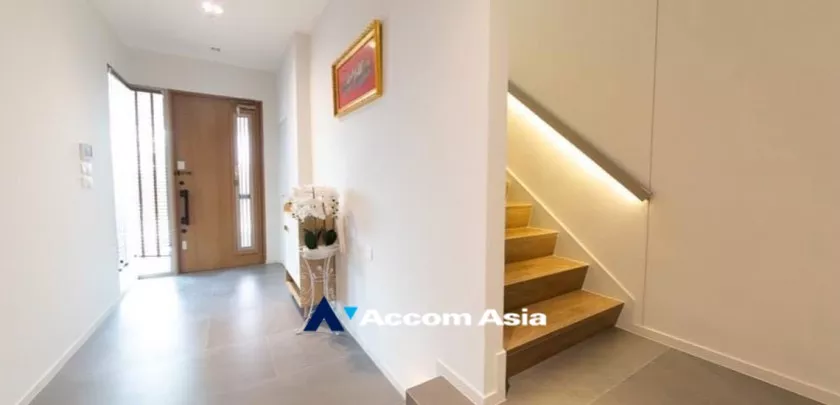 16  3 br House for rent and sale in Latkrabang ,Bangkok ARL Ban Thap Chang at VIVE Rama 9 AA32732